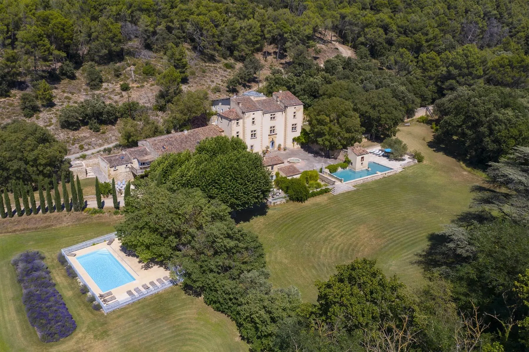 Joli château