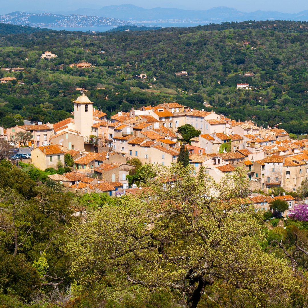 Village de Ramatuelle en panorama