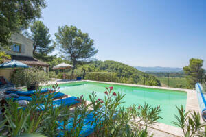 lourmarin bien